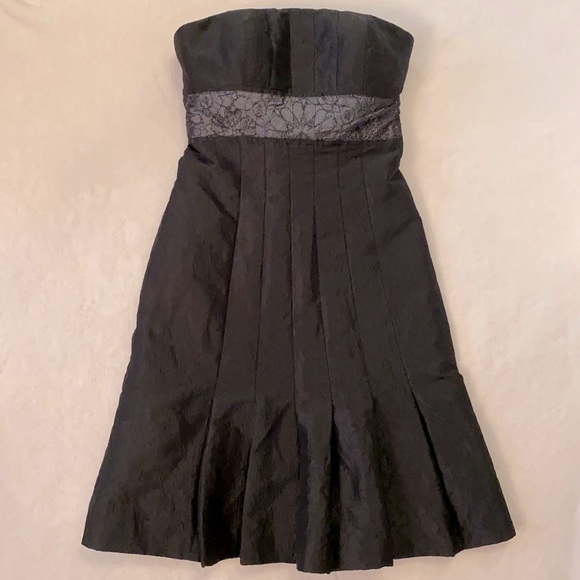 Kay Unger Fit & Flare Strapless Cocktail Dress